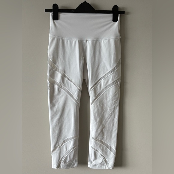 Lululemon White Cropped Leggings – Size 6 - Picture 1 of 5